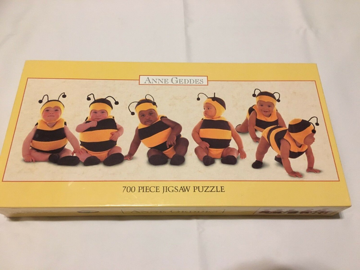Anne Geddes Baby Babies Bumblebee 700 Piece 34x12 Made in USA Ceaco 1997 No. 290
