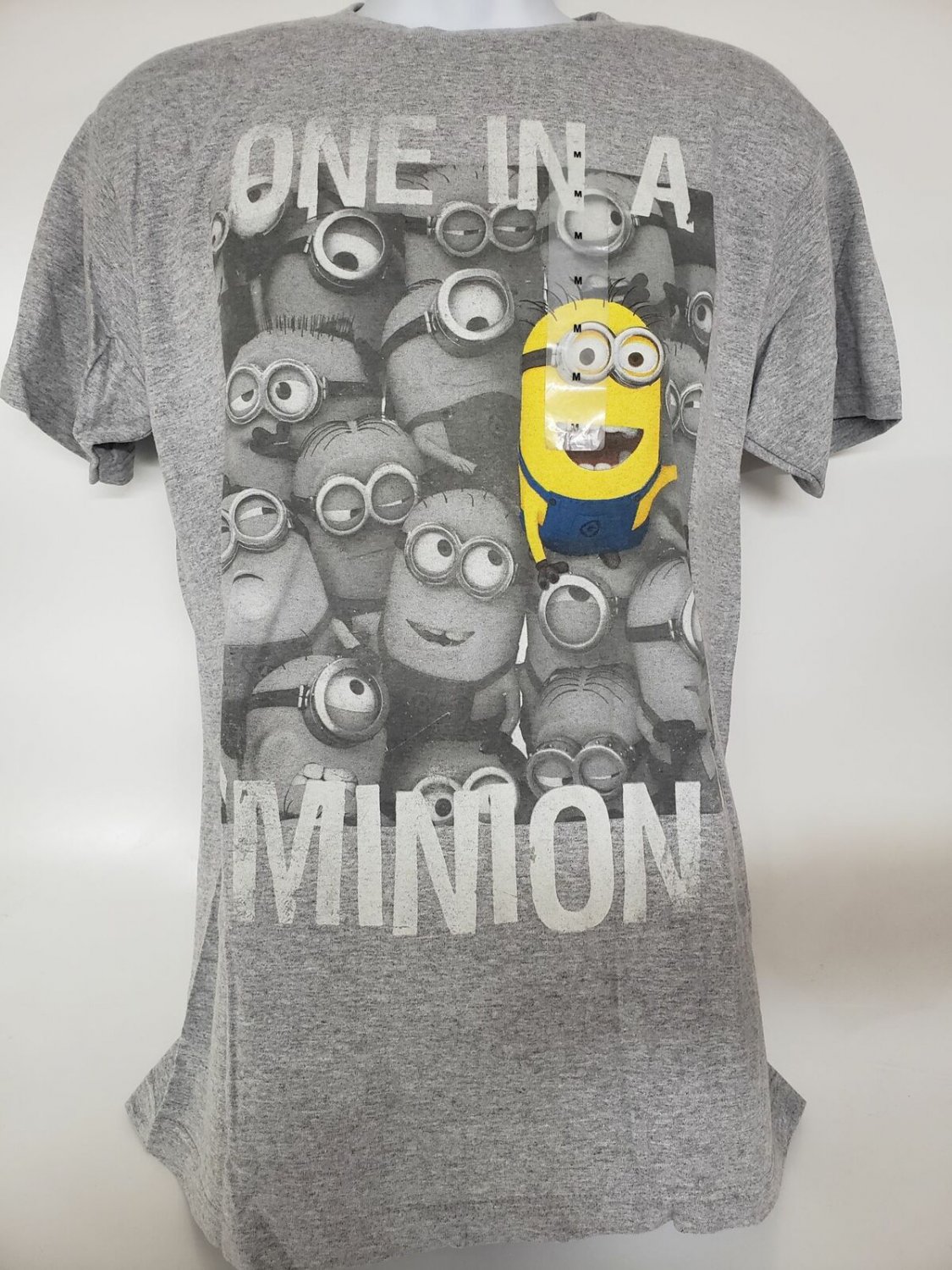 Despicable Me2 One In A Minion Graphic Short Sleeve T-shirt Adult Size Large Gr