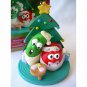 2001 Hallmark WAITING FOR SANTA Larry the Cucumber and Bob the Tomato VEGGIE TA