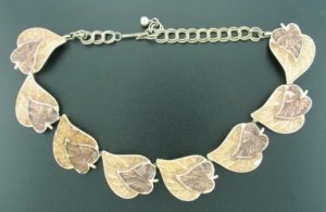 Two Tone Brown Dual Leave Linked Necklace Nec2059