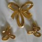 Trifari Stamped Gold Tone Ribbon Design Brooch and Earrings Set2033