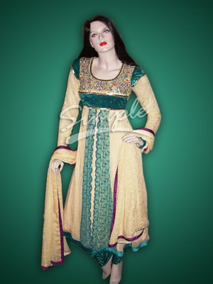 Gorgeous Green 083