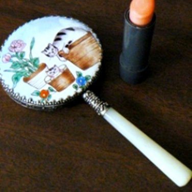 Kitty Cats in Baskets Enamel Hand Mirror Jade Handle (EC-MIR102)