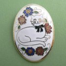 Cat Oval Cloisonne Flowers Enamel Pin - White (EC_PIN112)