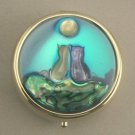Two Cats Mother of Pearl & Shell Pill Storage Box (EC-PBX102)
