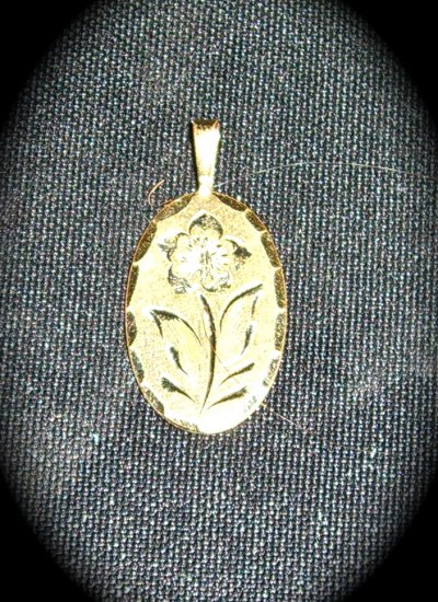 Gold 14 kt. GFPPG Etched Rose Pendant & Gold Tone Chain