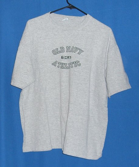 Old Navy Outlet T-Shirt