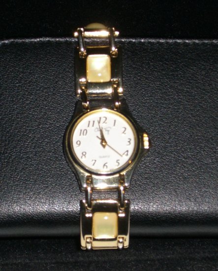 Cheryl Tiegs Designer Wristwatch New