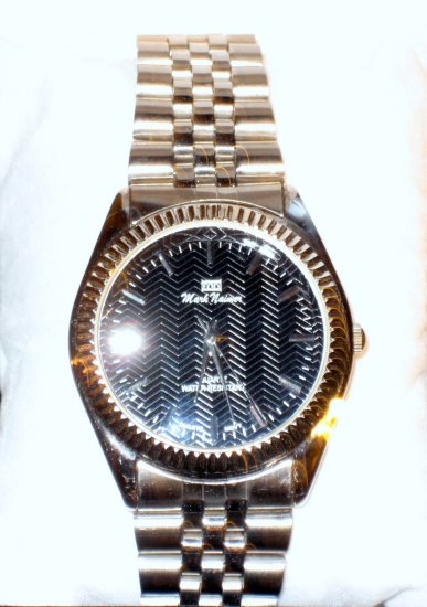 Mark Naimer Model# 5212G Mens Stainless Steel Wrist Watch