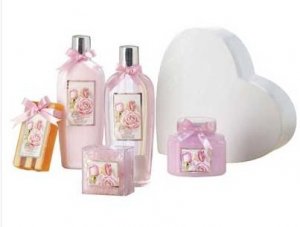 Wholesale Purple Rose Scented Bath Set