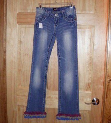 Custom made recycled clothing by Styling Green