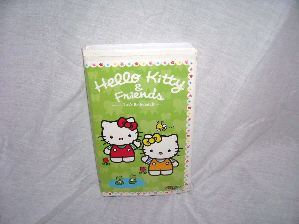  Hello Kitty & Friends - Let's Be Friends (Vol. 4) [DVD] :  Movies & TV