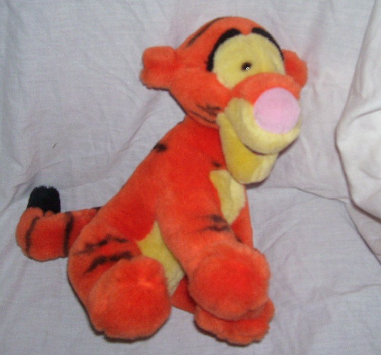 disney winnie the pooh tigger plush