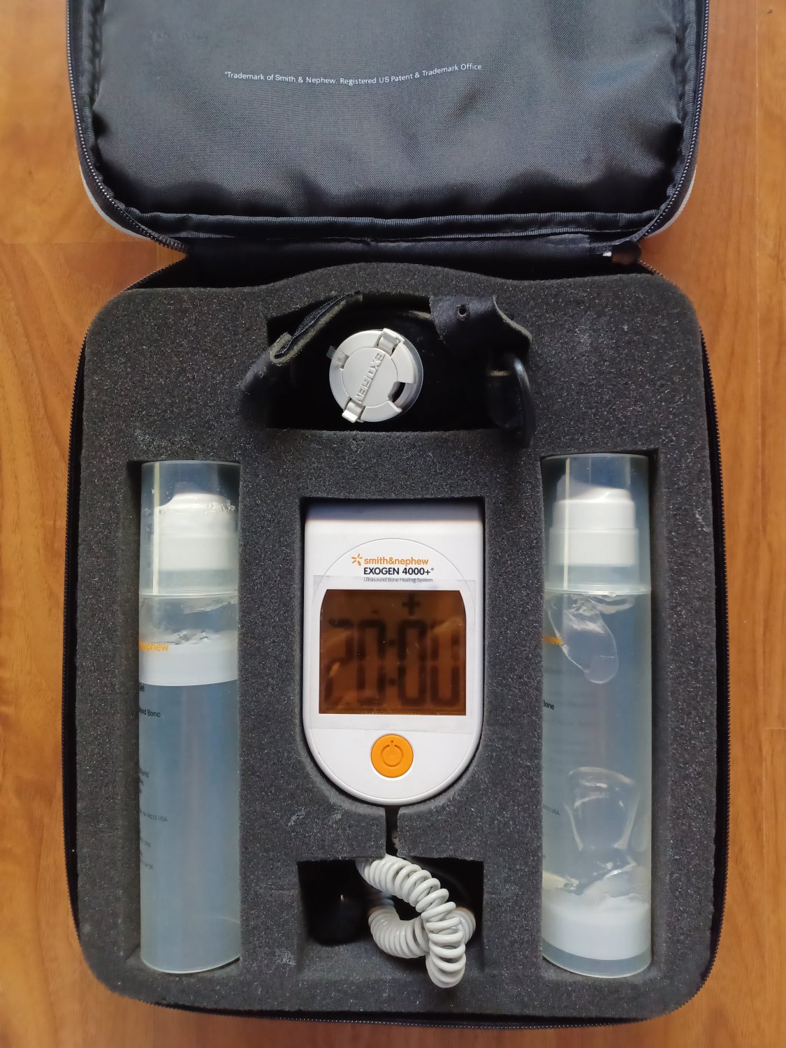 Smith & Nephew / BIOVENTUS Exogen 4000+ Bone Growth Stimulator