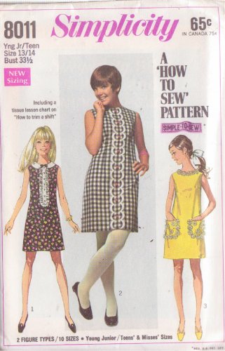 SIMPLICITY PATTERN 8011 SIZE 13/14 YNG JR/TEEN DRESS IN 3 VARIATIONS UNCUT