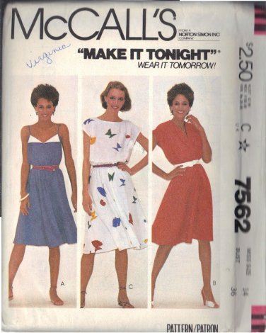McCALL'S PATTERN 7562 DATED 1981 SIZE 14 MISSES DRESS 3 VARIATIONS UNCUT