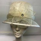 VINTAGE LADIES' WOVEN IVORY HAT FLOWER ACCENT  22" AROUND 4" HIGH  #159 NWT