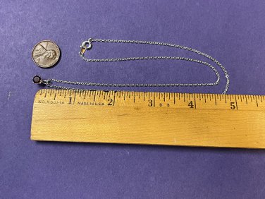 18" SILVER TONE NECKLACE WITH A PURPLE STONE #1007