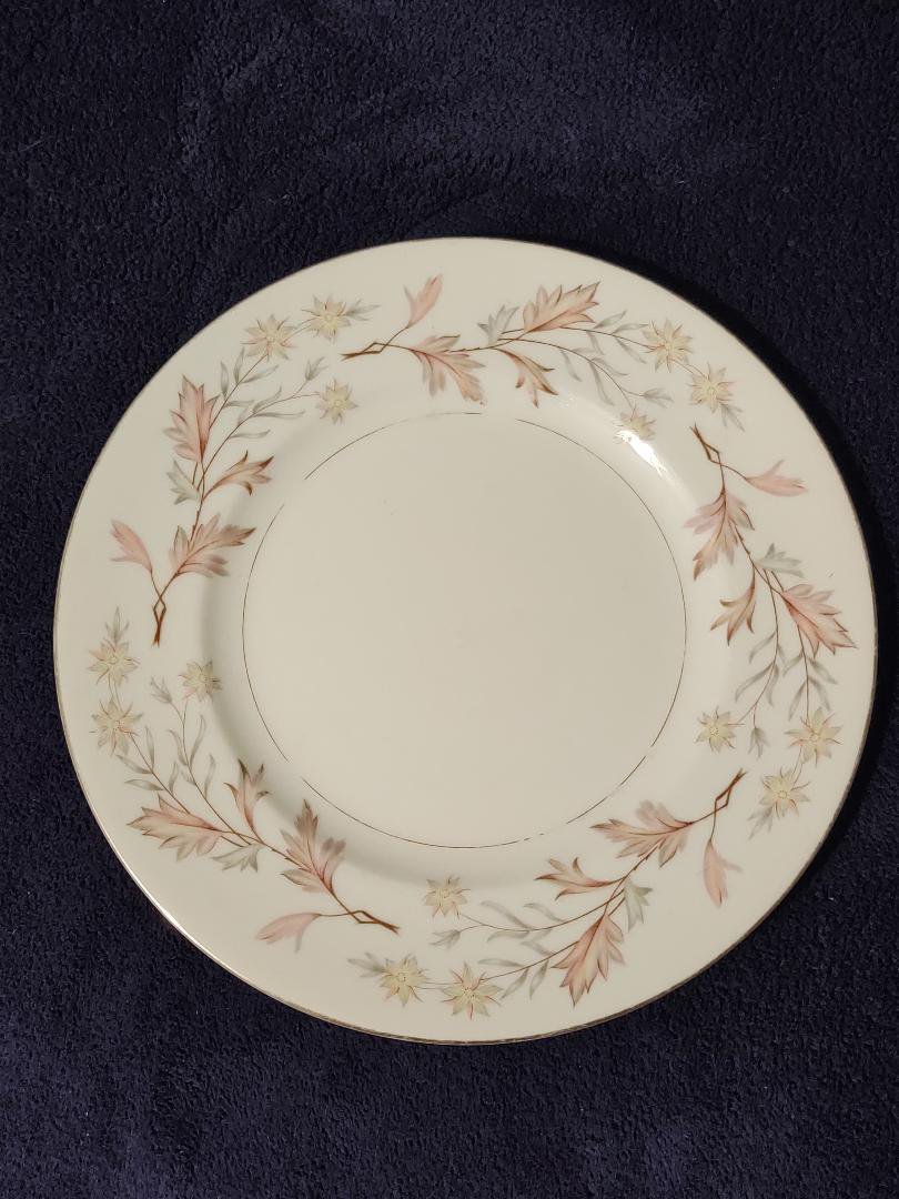 10.25" Dinner Plate Woodhue by HARMONY HOUSE CHINA circa 1959 crt17