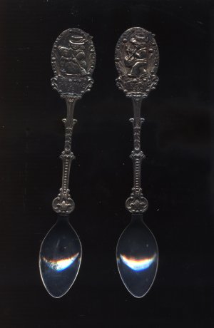 1980 & 1981 christmass collector spoons