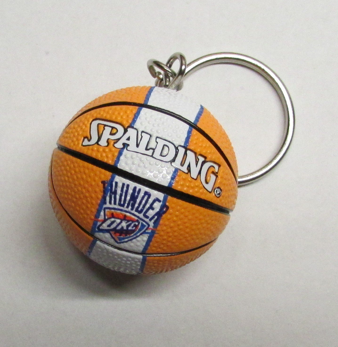 NBA Basketball OKC THUNDER Spalding Ball KEY CHAIN Ring Keychain NEW