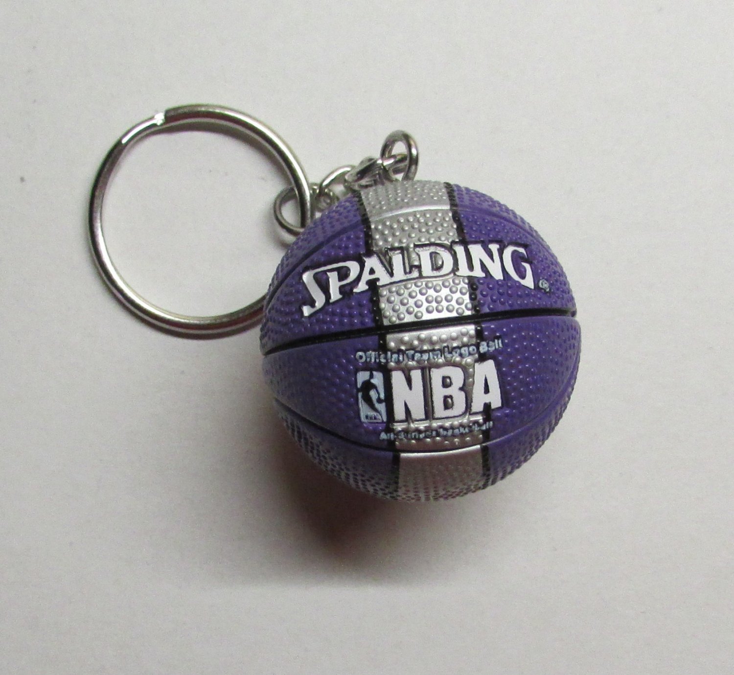 NBA Basketball Sacramento KINGS Spalding Ball KEY CHAIN Ring Keychain NEW