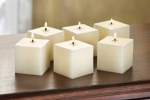 CUBE VOTIVES