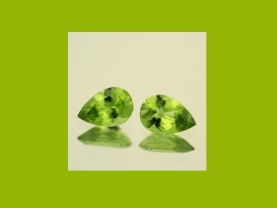 Set of 2 Peridot 10x7mm Pear Cut Loose Gemstones