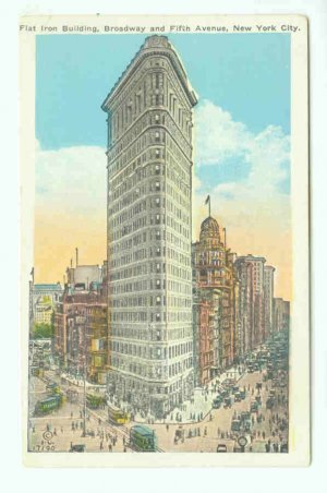 73689 NY New York City Vintage Postcard Flat Iron Building Fifth Avenue