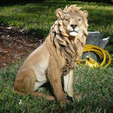 Design Toscano King of Beasts Lion Sculpture
