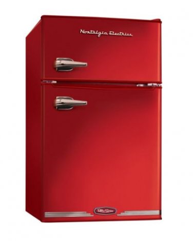 Retro Series 3.1-Cubic Foot Compact Refrigerator Freezer, Red RRF325HNRED NEW