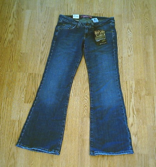 LEVIS 524 TOO SUPERLOW FLARE STRETCH JEANS-3-29/31-NWT