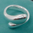 FREE P&P! 925 STERLING SILVER TEAR DESIGN RING #08