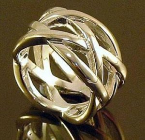 FREE P&P! 925 STERLING SILVER intercross RING #11
