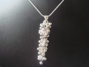 FREE P&P! 925 STERLING SILVER GRAPE NECKLACE #165