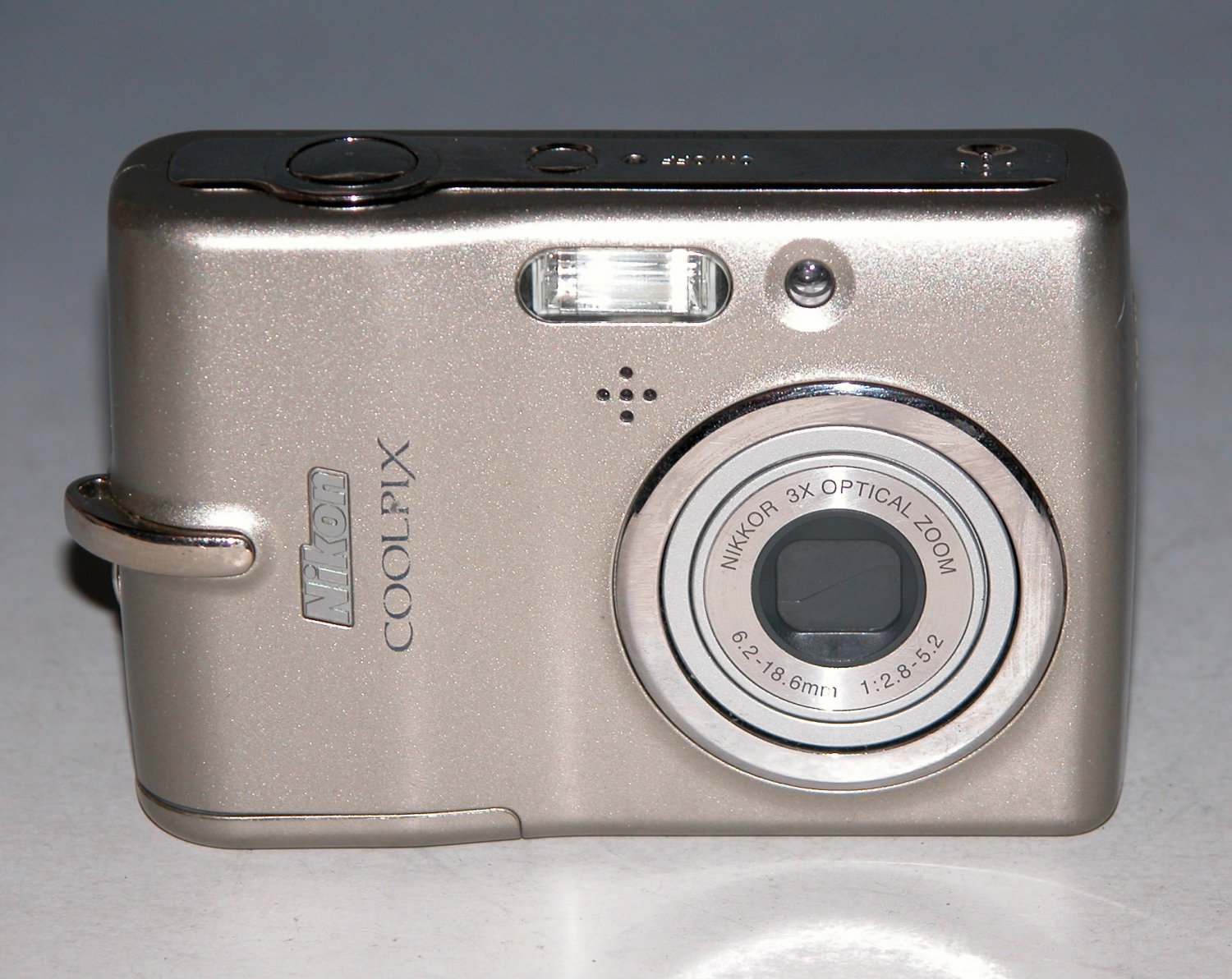 Nikon COOLPIX L11 6.0MP Digital Camera #4326