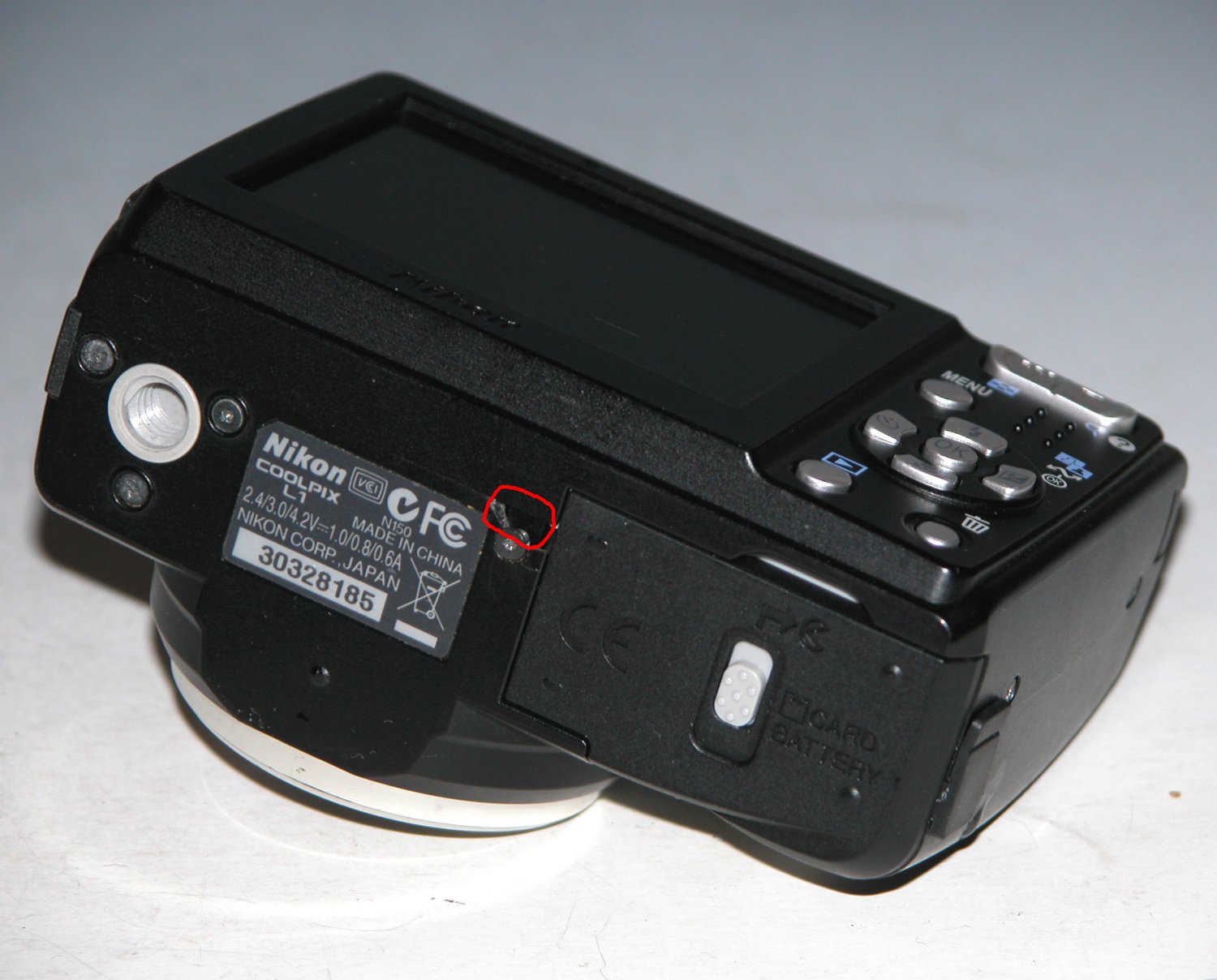 Nikon COOLPIX L1 6.2MP Digital Camera Black 8185