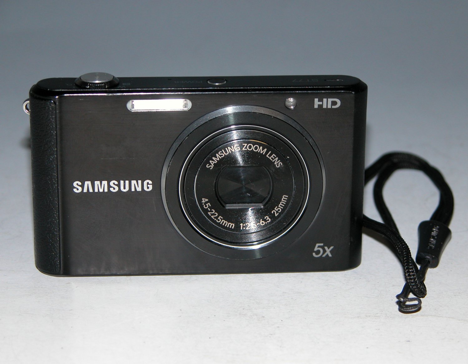 Samsung ST77 16.1 MP Digital Camera - Black #5000