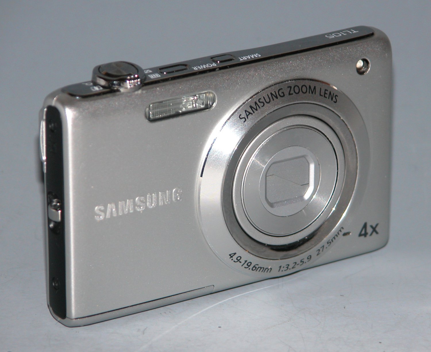 Samsung TL105 12.2MP Digital Camera Silver (Dot on LCD) 1923