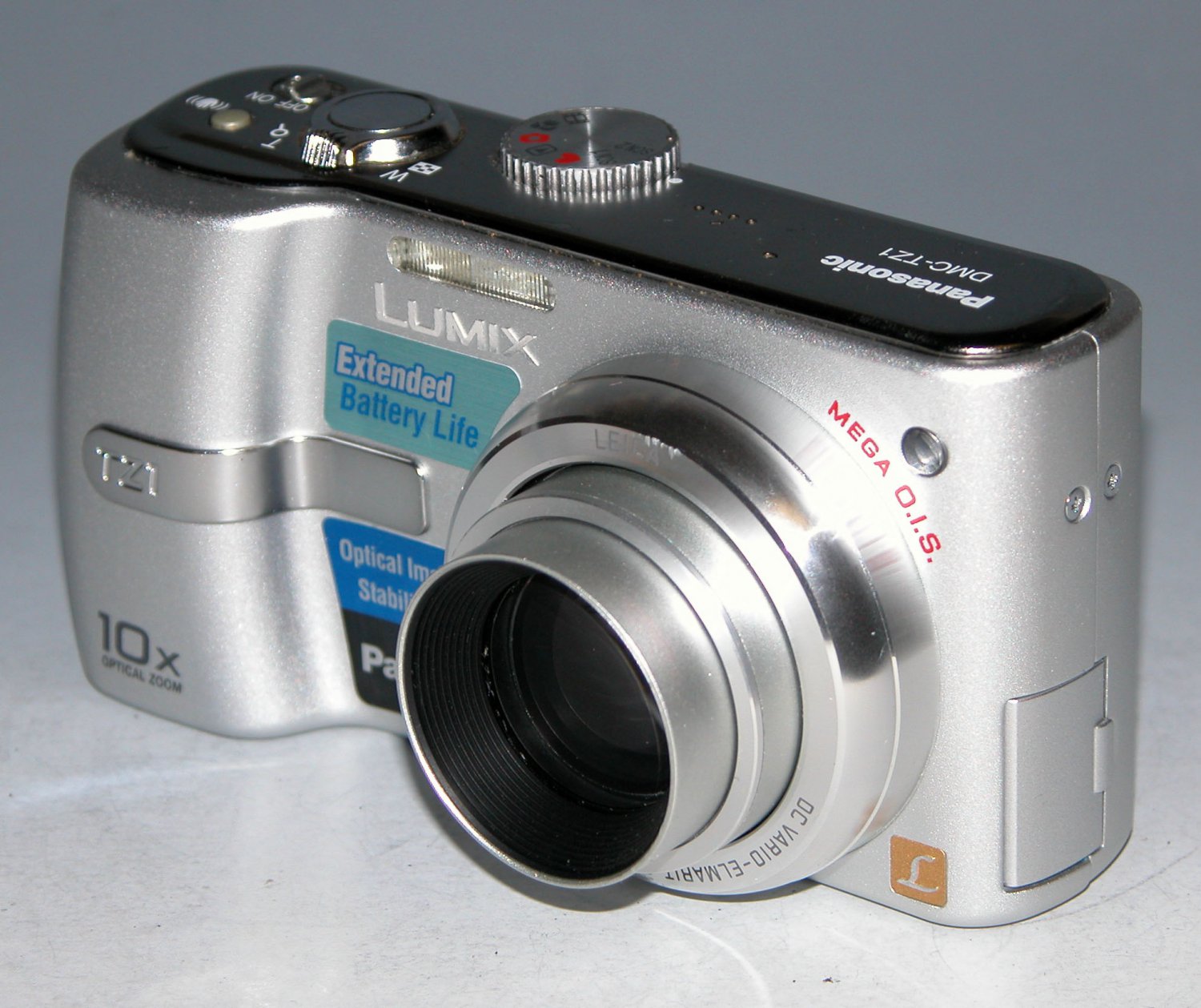 Panasonic LUMIX DMCTZ1 5.0MP Digital Camera Silver 1984