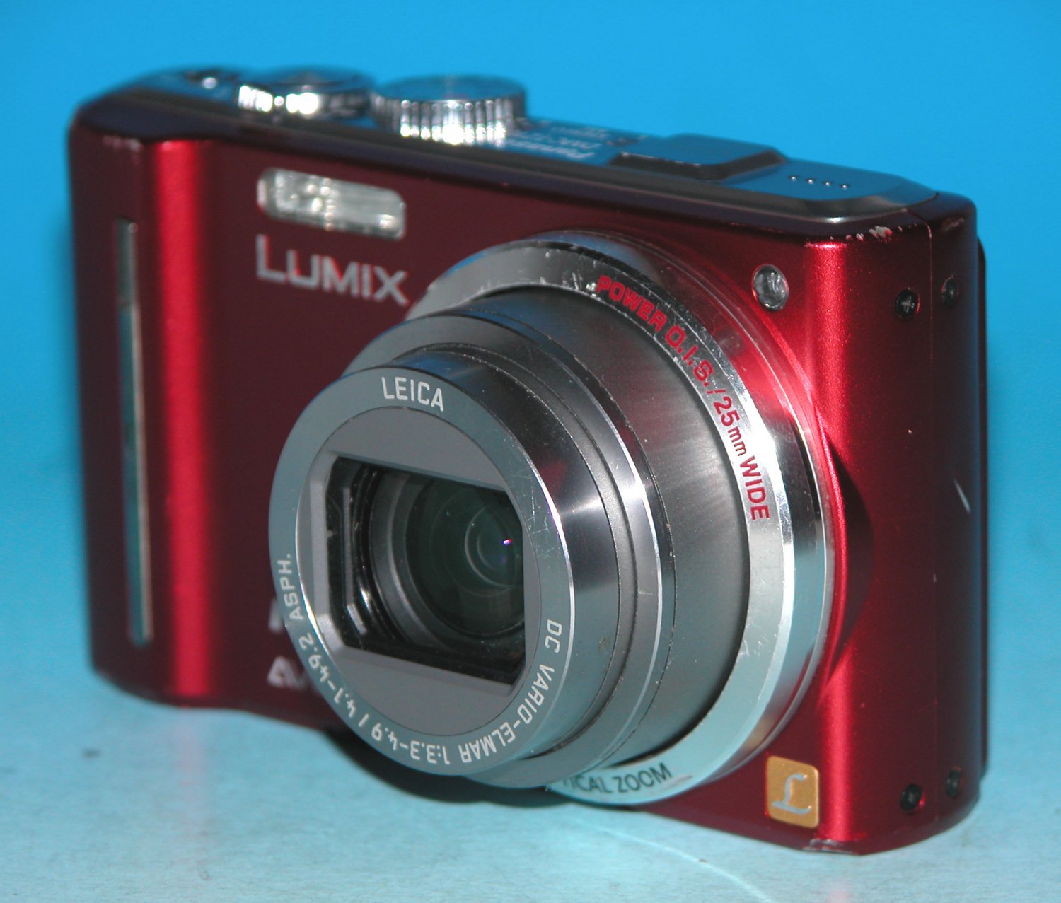 Panasonic LUMIX DMCZS7 / DMCTZ10 12.1MP Digital Camera Red 1400