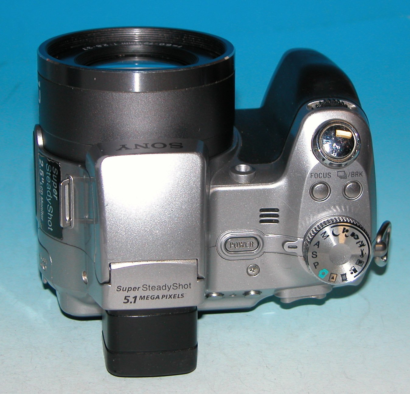 Sony Cybershot DSCH1 5.0MP Digital Camera Silver 3008