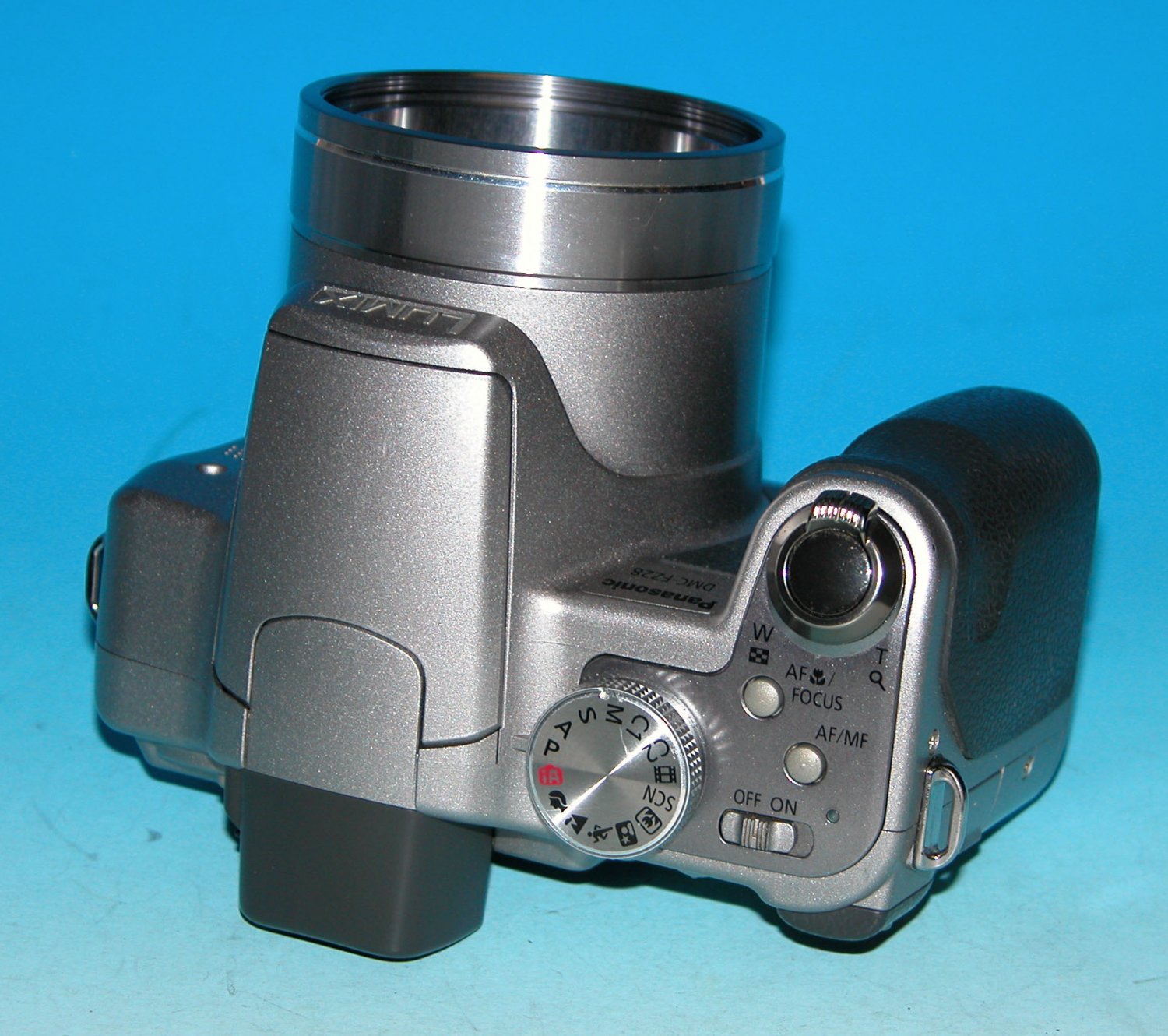Panasonic LUMIX DMCFZ28 10.1MP Digital Camera Silver