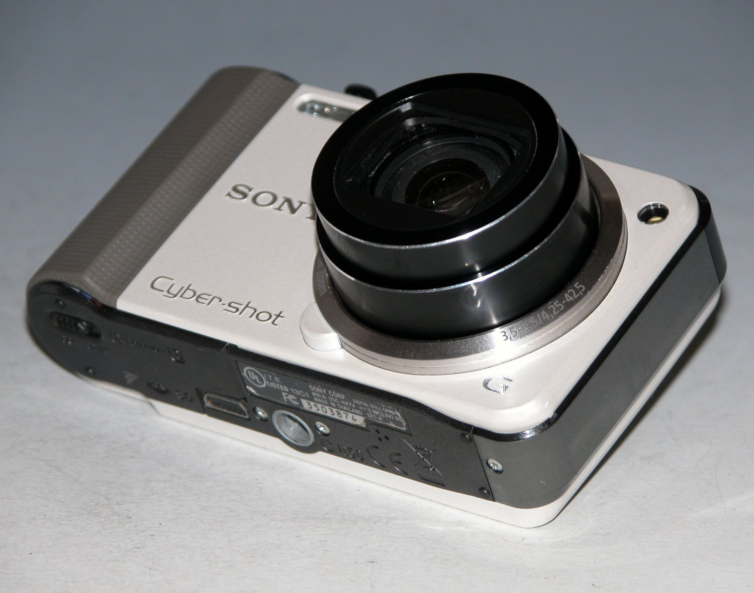 Sony Cybershot DSCHX7V 16.2MP Digital Camera White 3874
