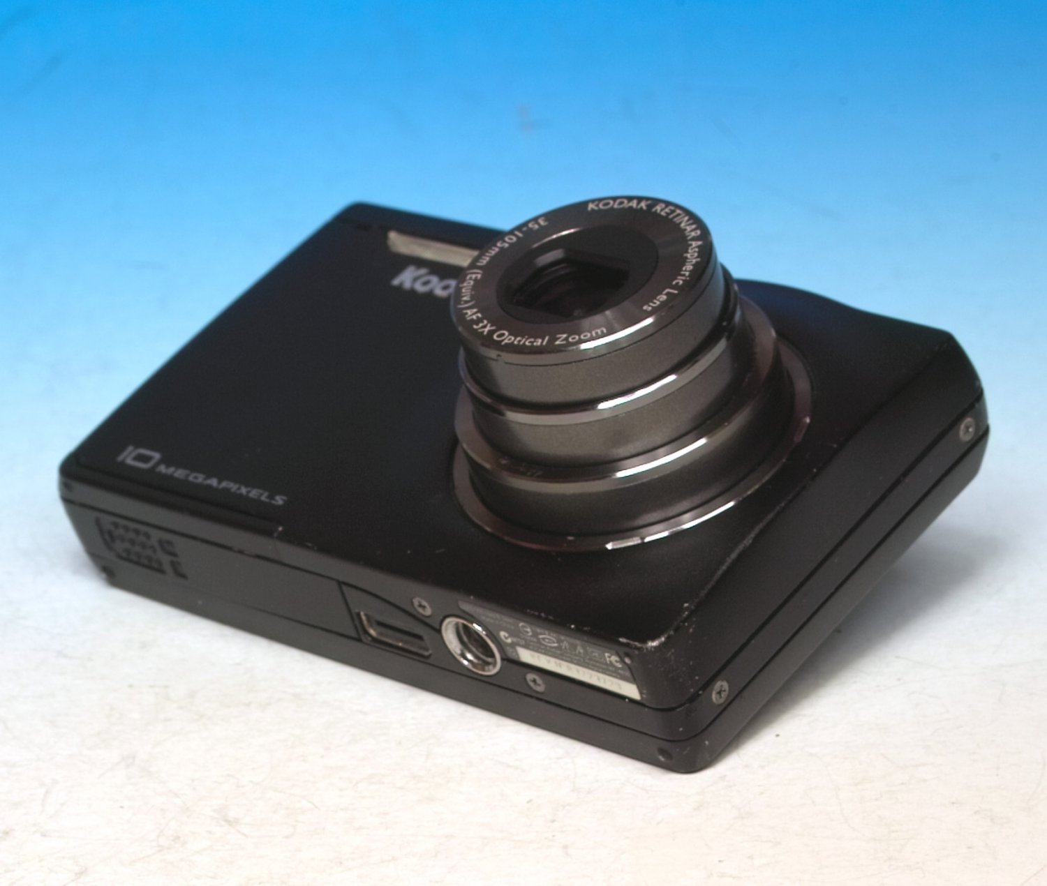Kodak EasyShare M1033 10.0MP Digital Camera Black 3729