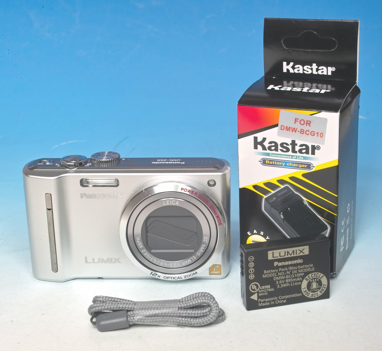 Panasonic LUMIX DMCZS5 / DMCTZ8 12.1MP Digital Camera Silver 2047