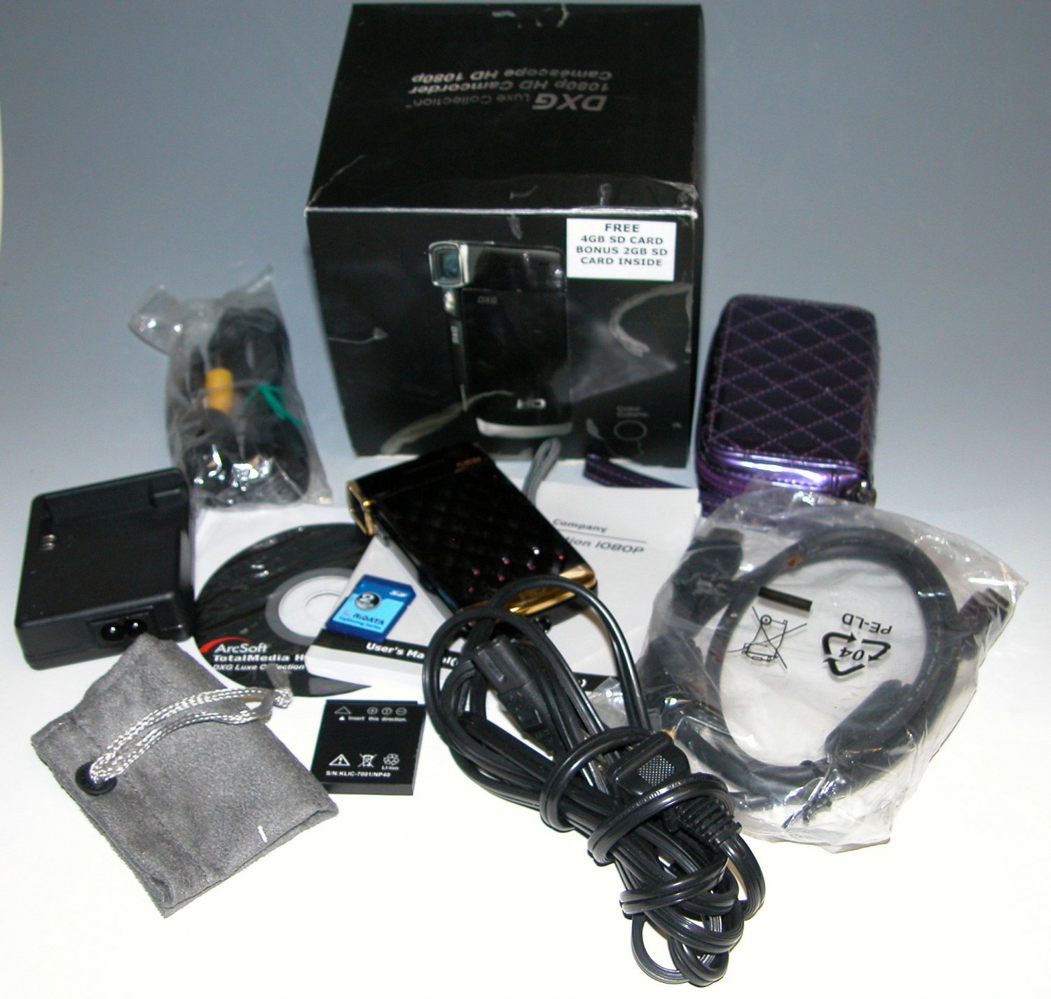 DXG Luxe Collection DXG-5C8V HD 1080P 5MP Video Camcorder - Purple