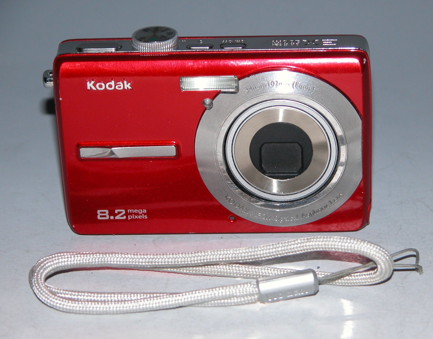 Kodak EasyShare M863 8.2MP Digital Camera - Red #1962