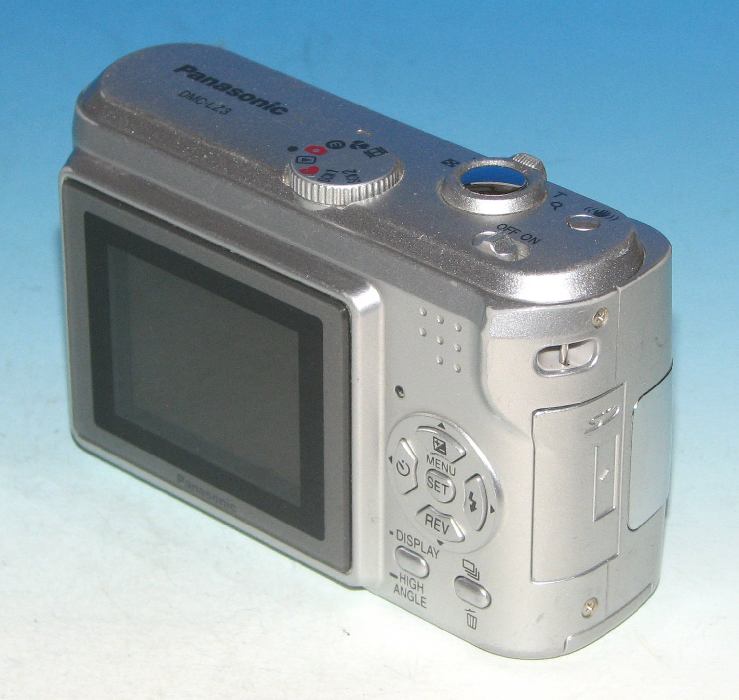 Panasonic LUMIX DMC-LZ3 5.0MP Digital Camera - Silver #1629