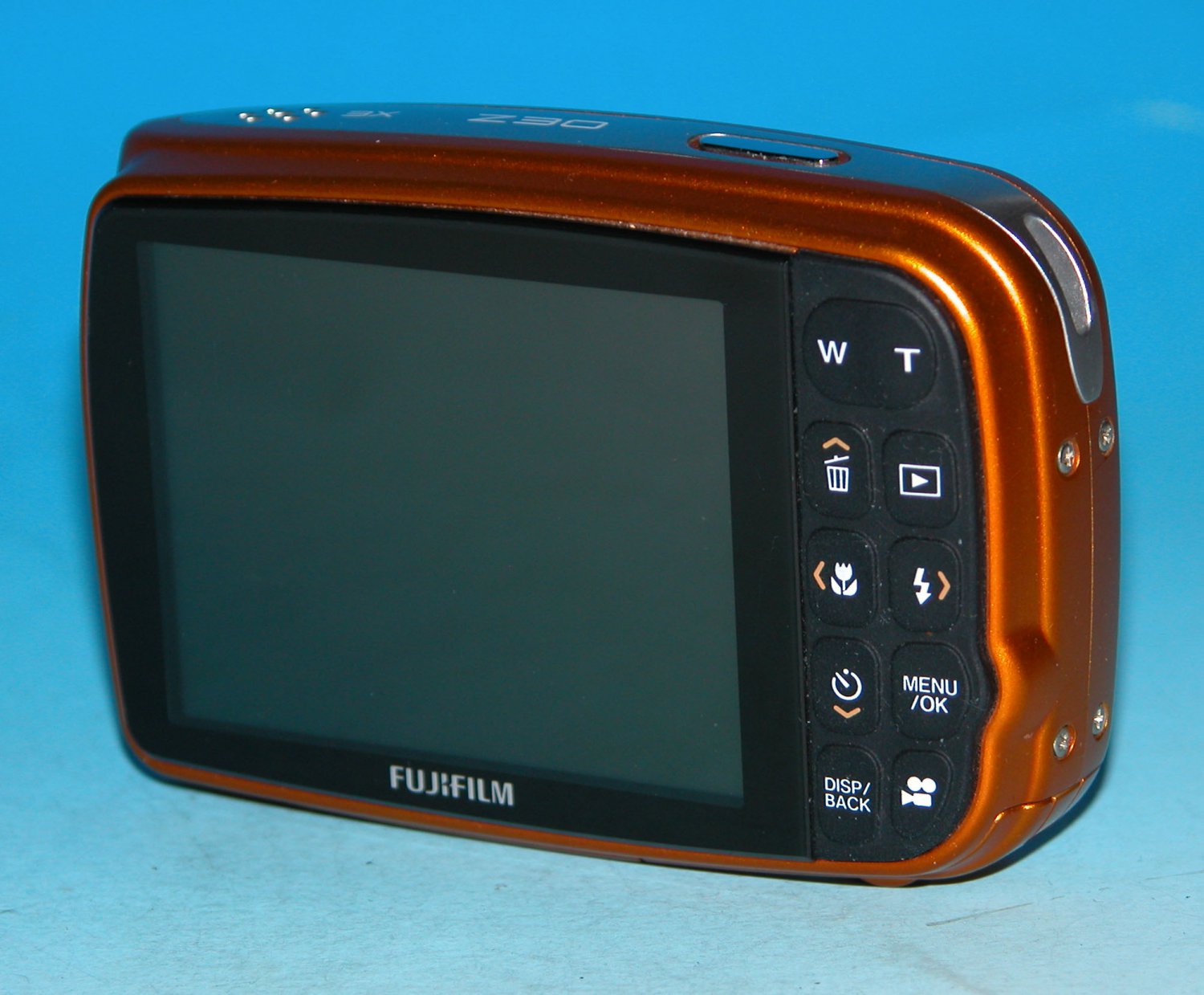 Fujifilm FinePix Z30 10 MP Digital Camera Orange